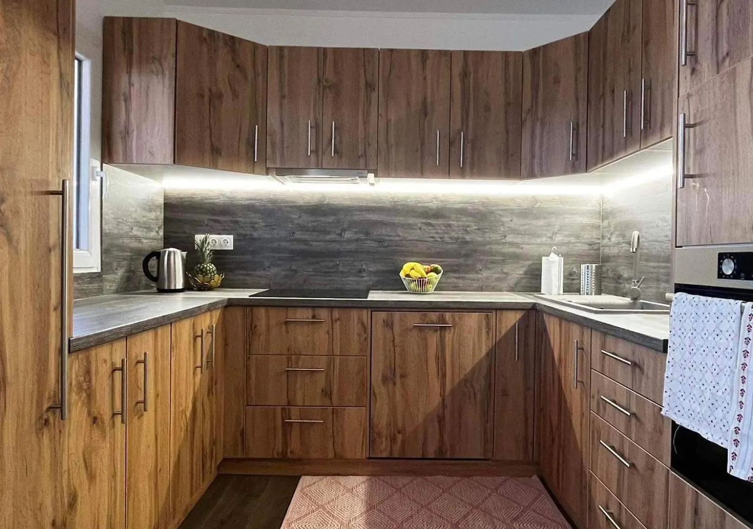 Rose Diamond Villa - Cosy, Large, Family Mobile Home, Free Wifi And Parking Pakostane