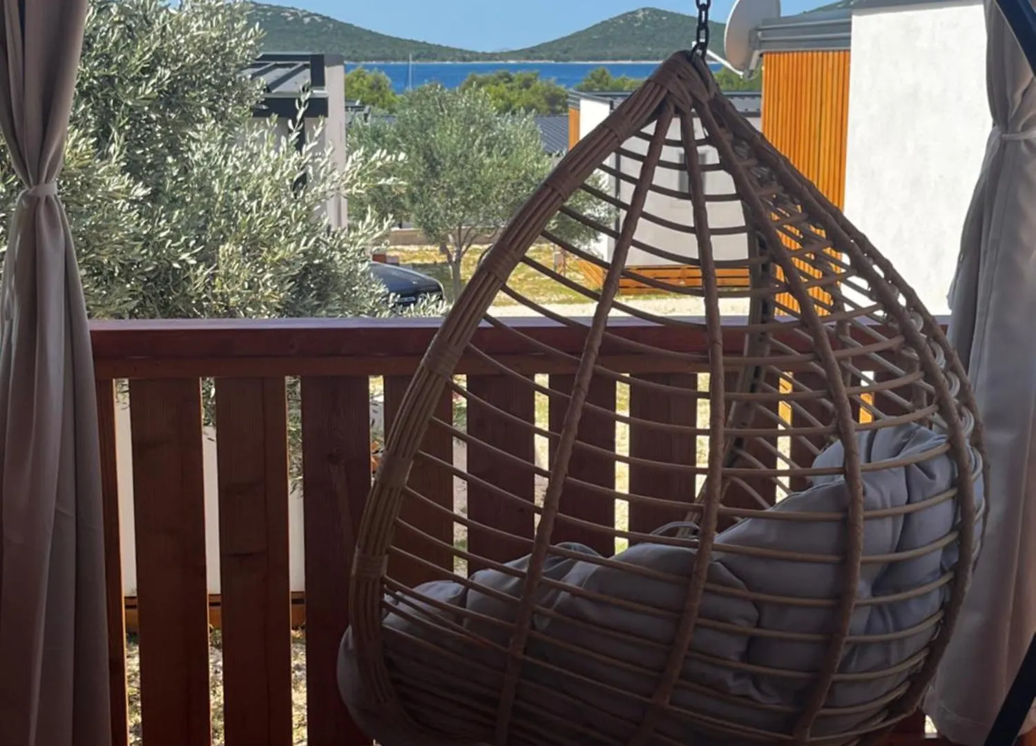 Rose Diamond Villa - Cosy, Large, Family Mobile Home, Free Wifi And Parking Pakostane